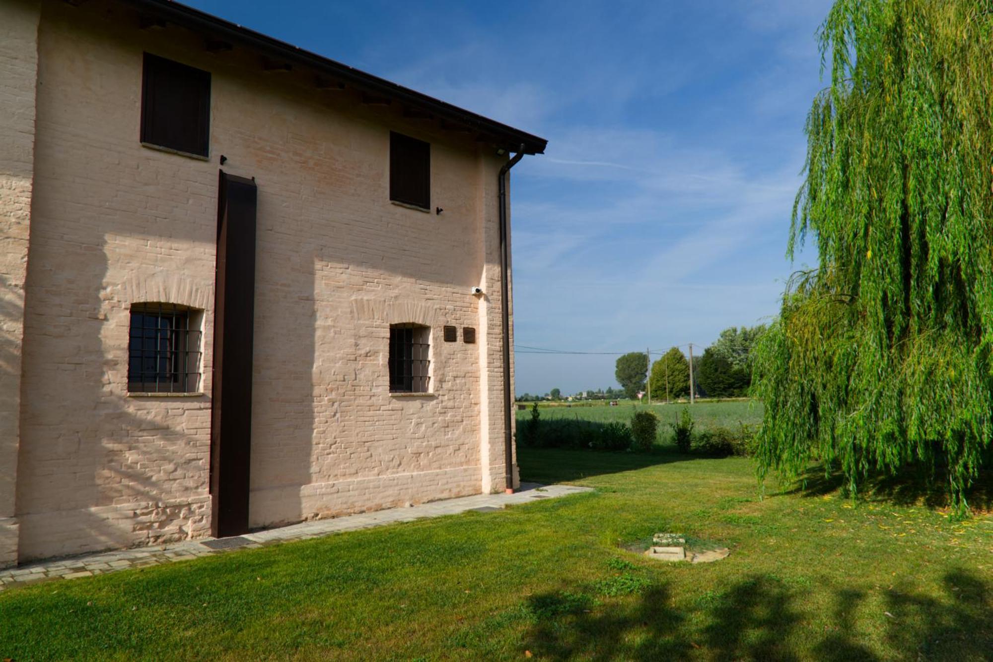 Antico Casale Caroli Hotel Gattatico Exterior photo