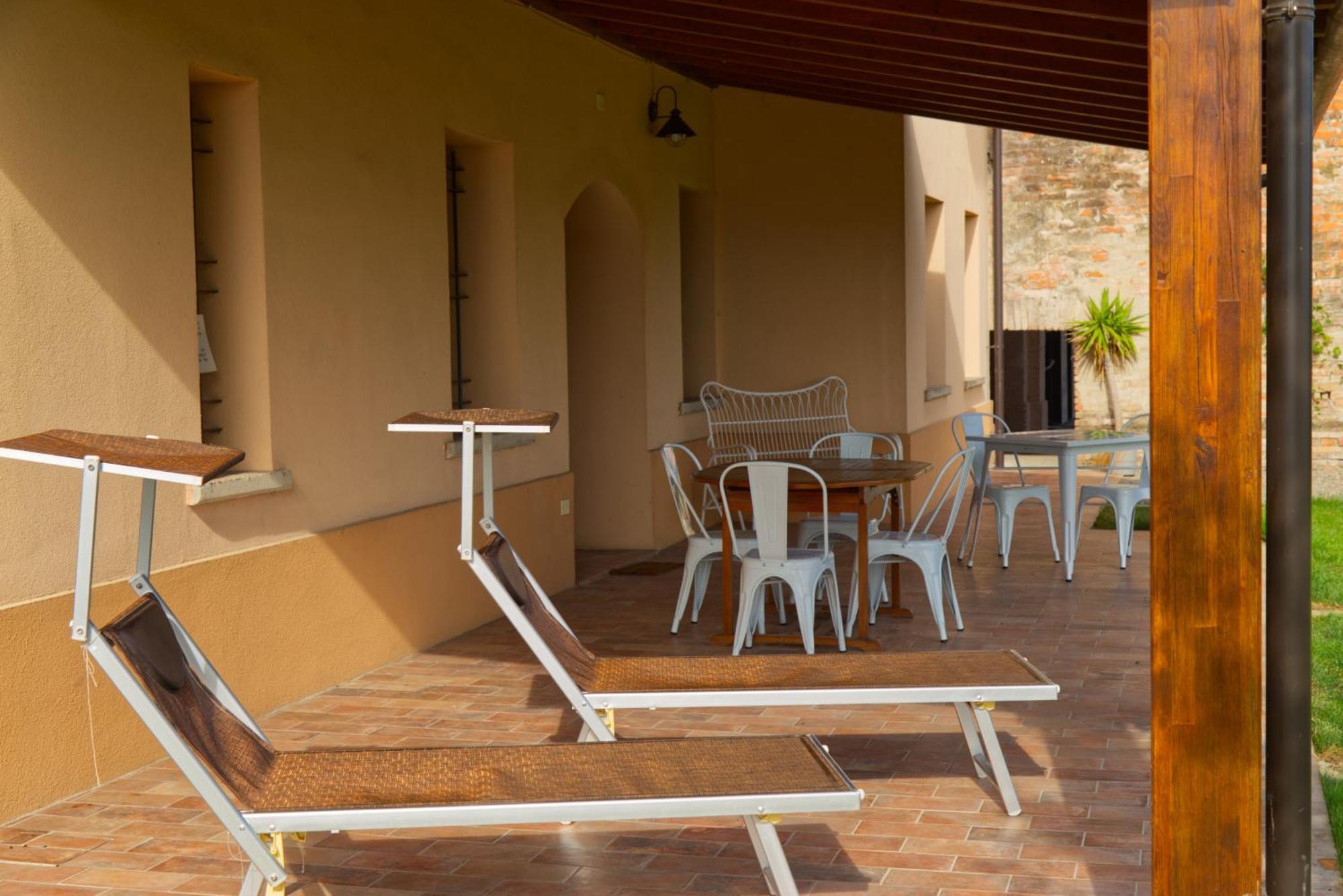 Antico Casale Caroli Hotel Gattatico Exterior photo
