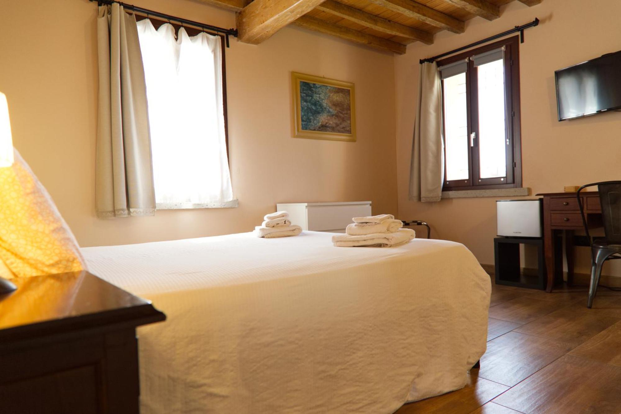 Antico Casale Caroli Hotel Gattatico Exterior photo