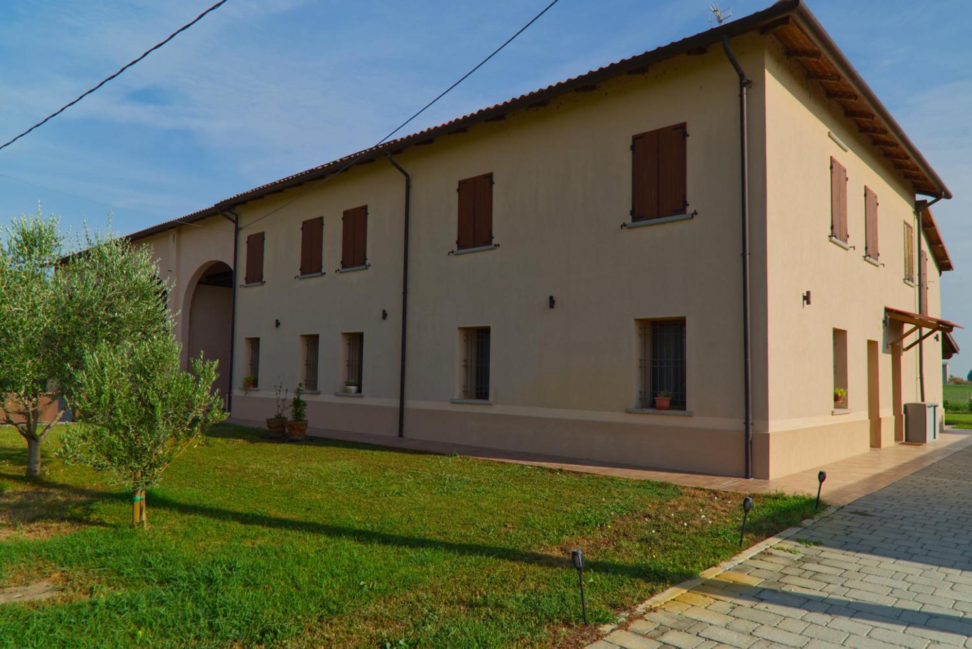 Antico Casale Caroli Hotel Gattatico Exterior photo